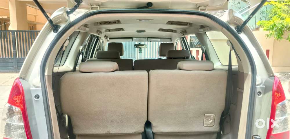Toyota Innova 2.5 Vx 8 Str, 2015, Diesel