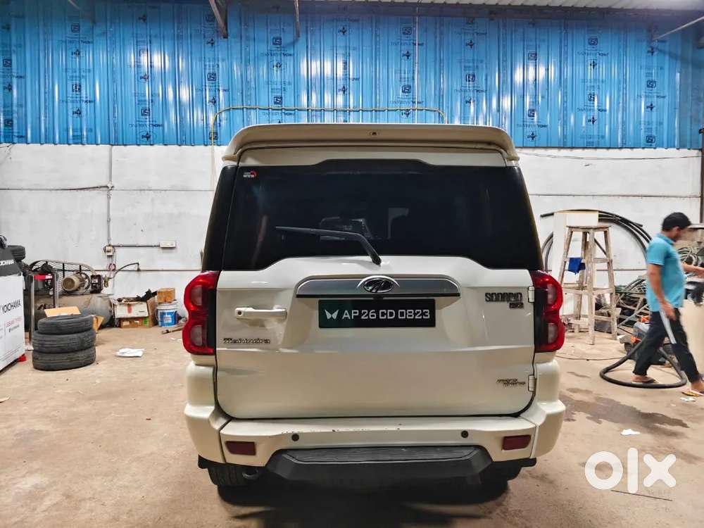 Mahindra Scorpio Classic 2018 Diesel 101532 Km Driven