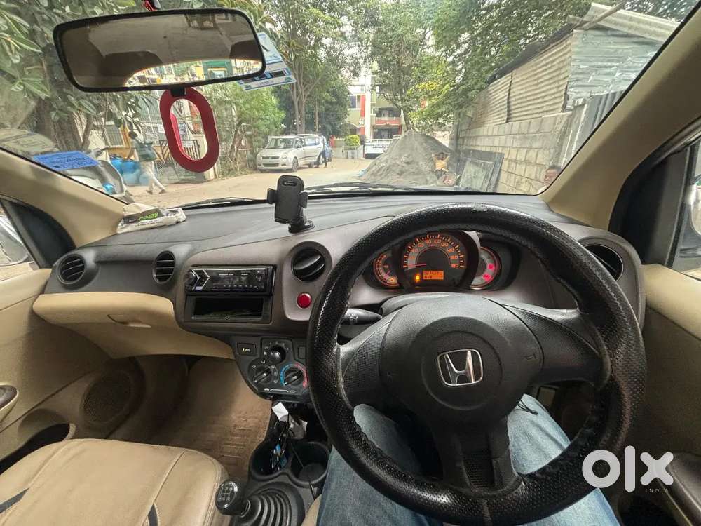 Honda Brio Petrol Mt 2013