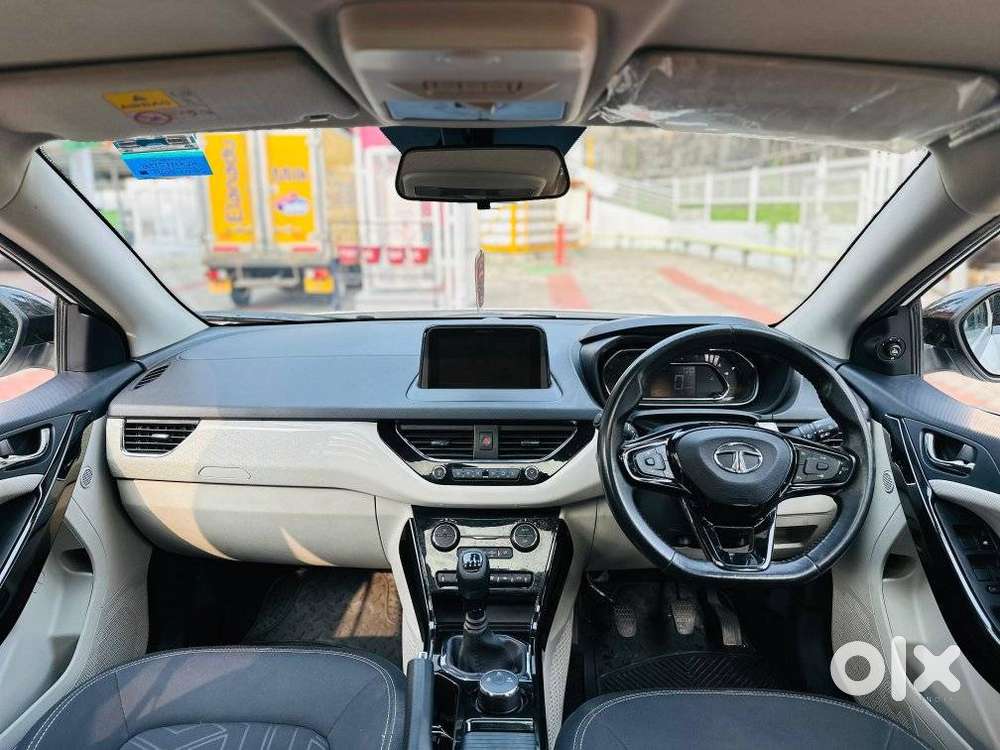 Tata Nexon 1.2 Revotron Xz Plus, 2020, Petrol
