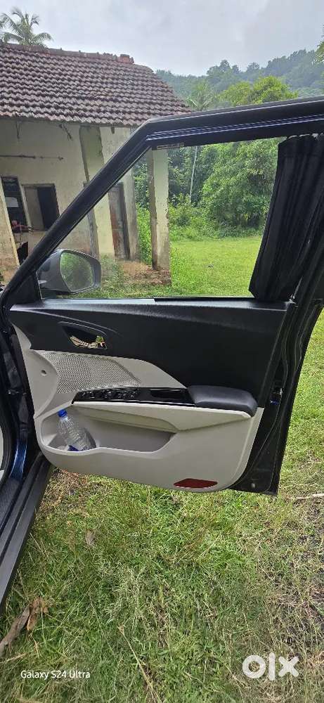 Mahindra Xuv400 2024 Electric Well Maintained