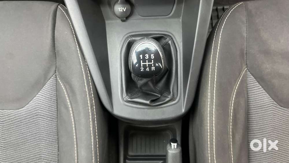 Ford Figo Petrol Titanium, 2017, Petrol