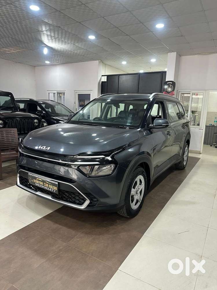 Kia Carens 1.4 Prestige Turbo 7 Str, 2022, Petrol