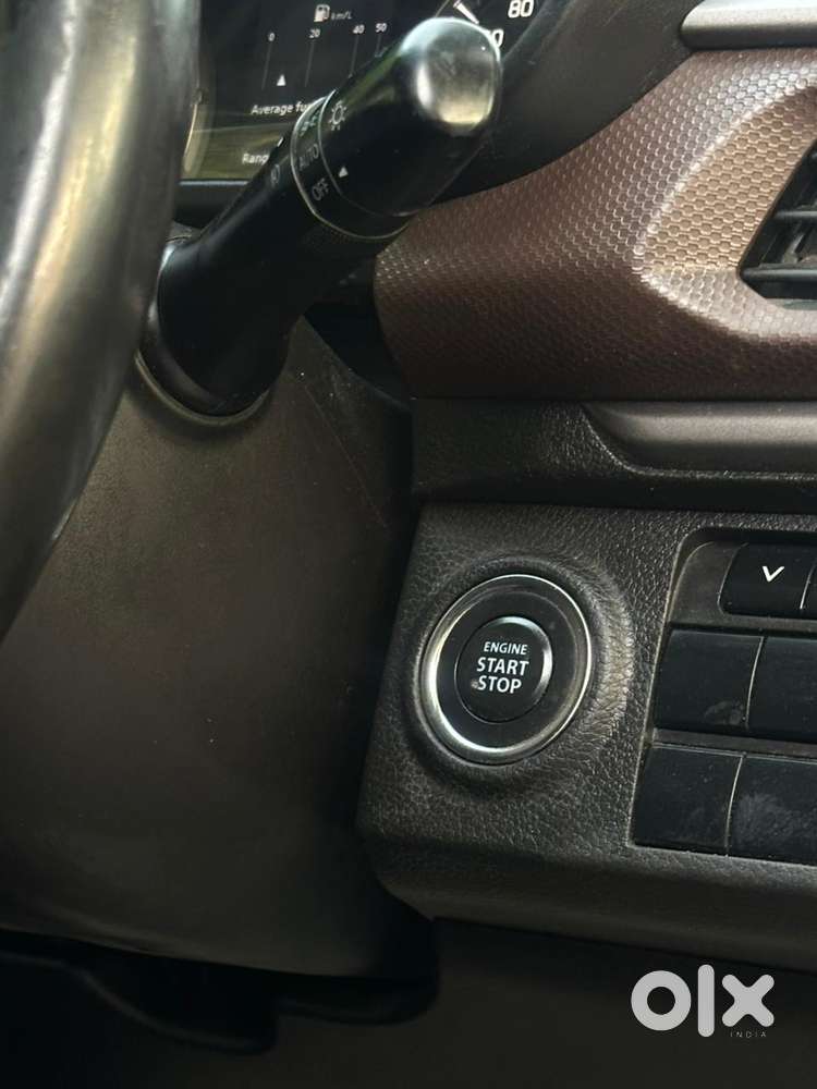 Maruti Suzuki Brezza 1.5 Zxi Smart Hybrid, 2023, Petrol