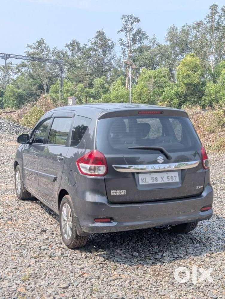 Maruti Suzuki Ertiga Zxi Plus Petrol, 2017, Petrol