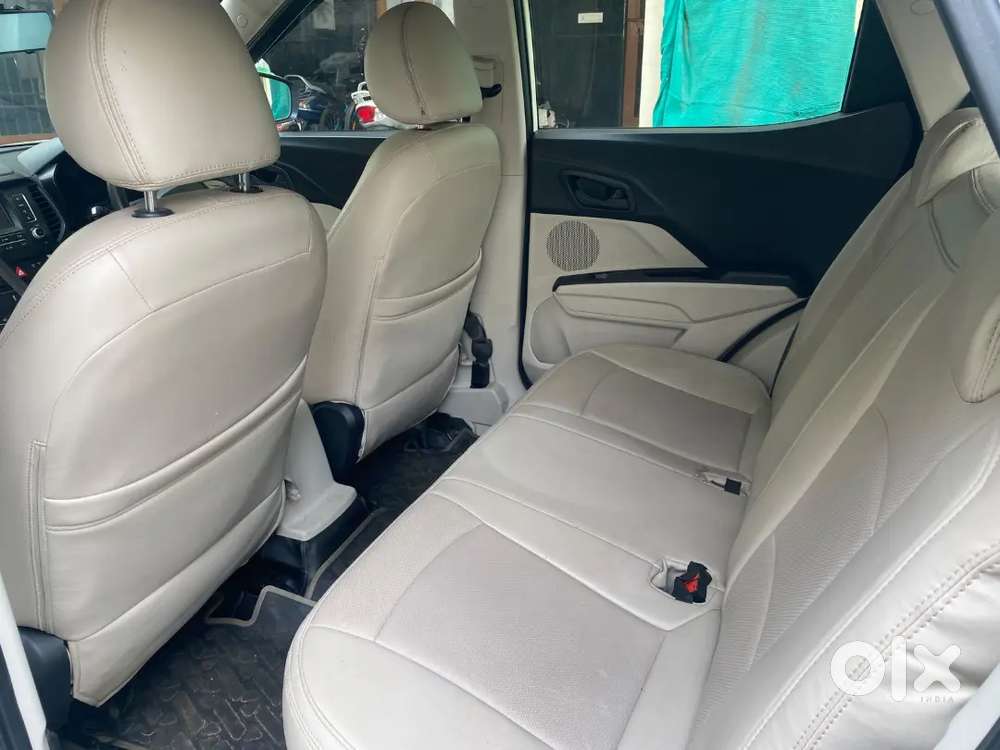 Mahindra Xuv300 W6 2022