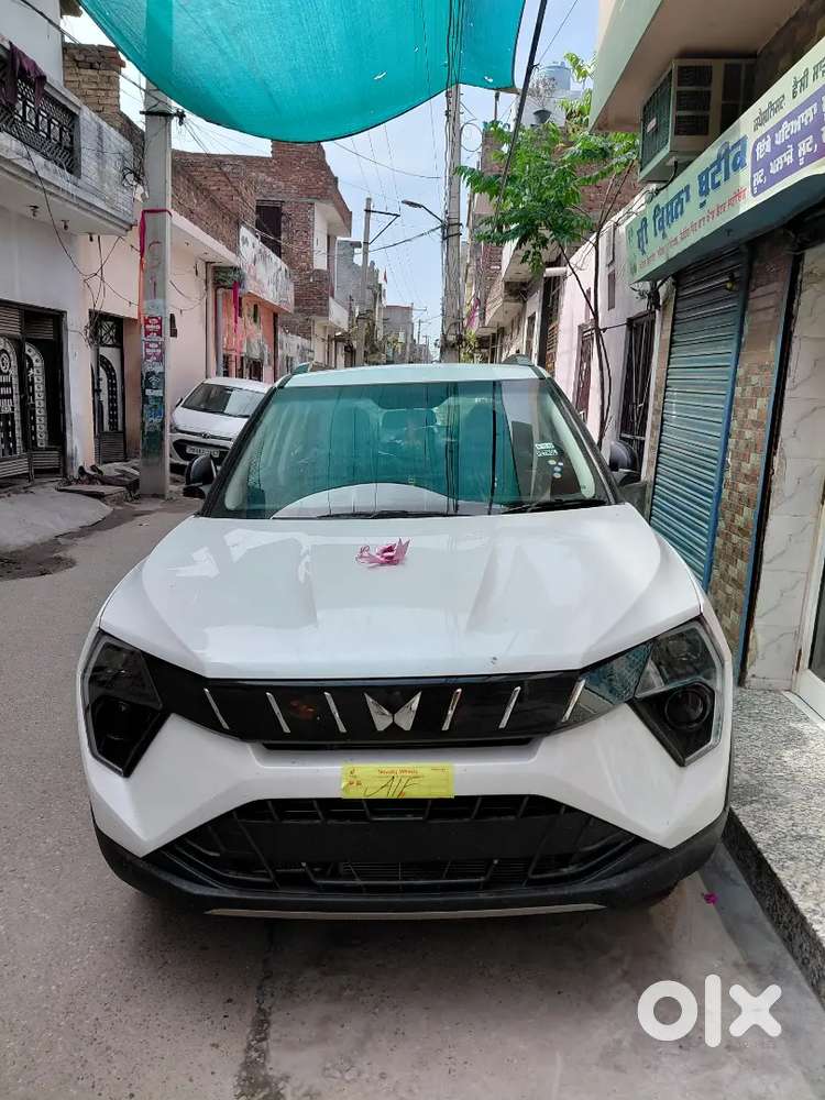 Mahindra Xuv 3xo 2026 Petrol 445 Km Driven
