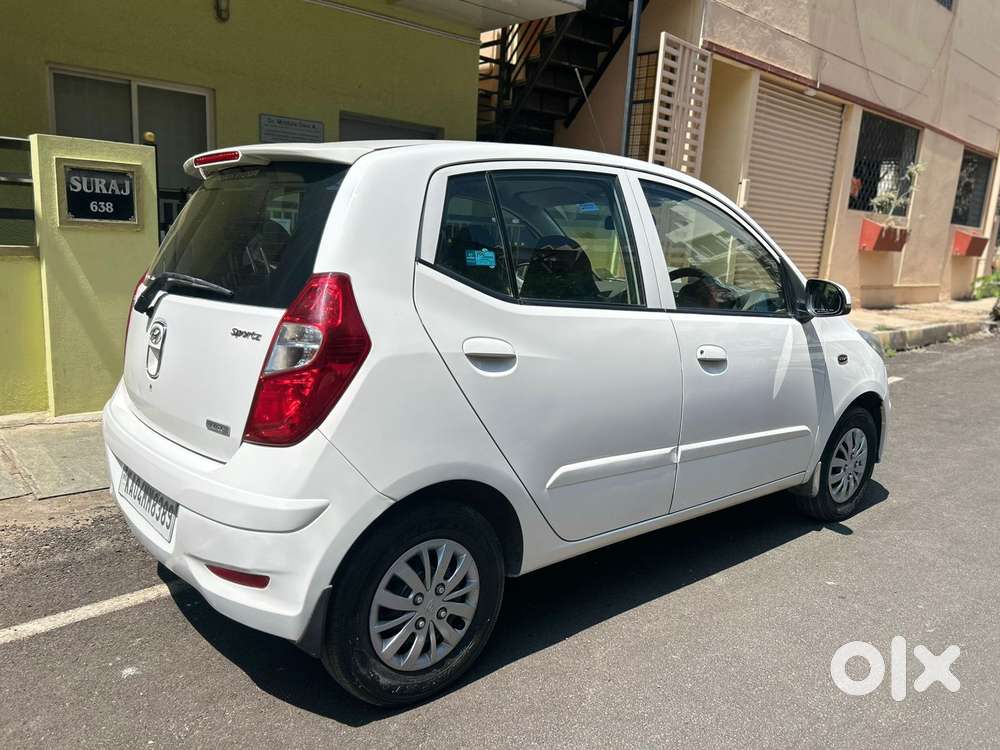 Hyundai I10 Sportz 1.2 Automatic Kappa2, 2013, Petrol