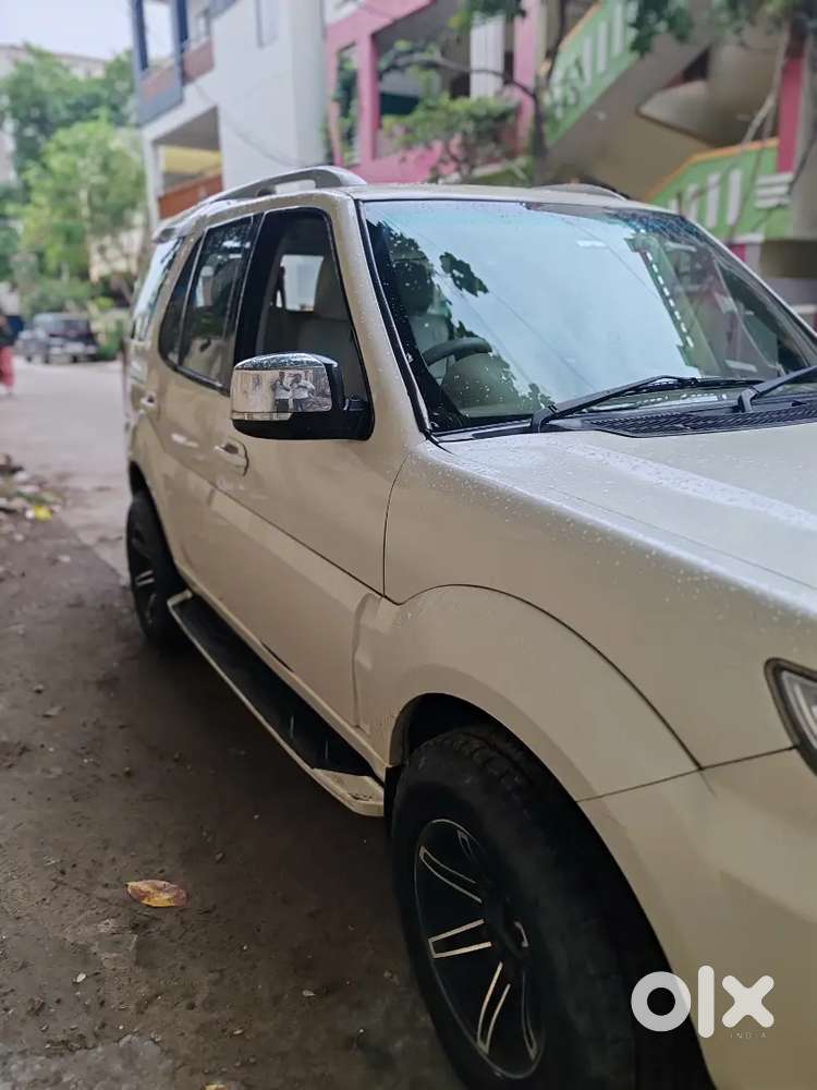 Tata Safari Storme 2014 Diesel Well Maintained