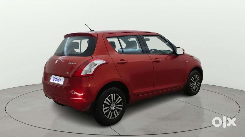 Maruti Suzuki Swift 2011-2014 Vxi, 2013, Petrol