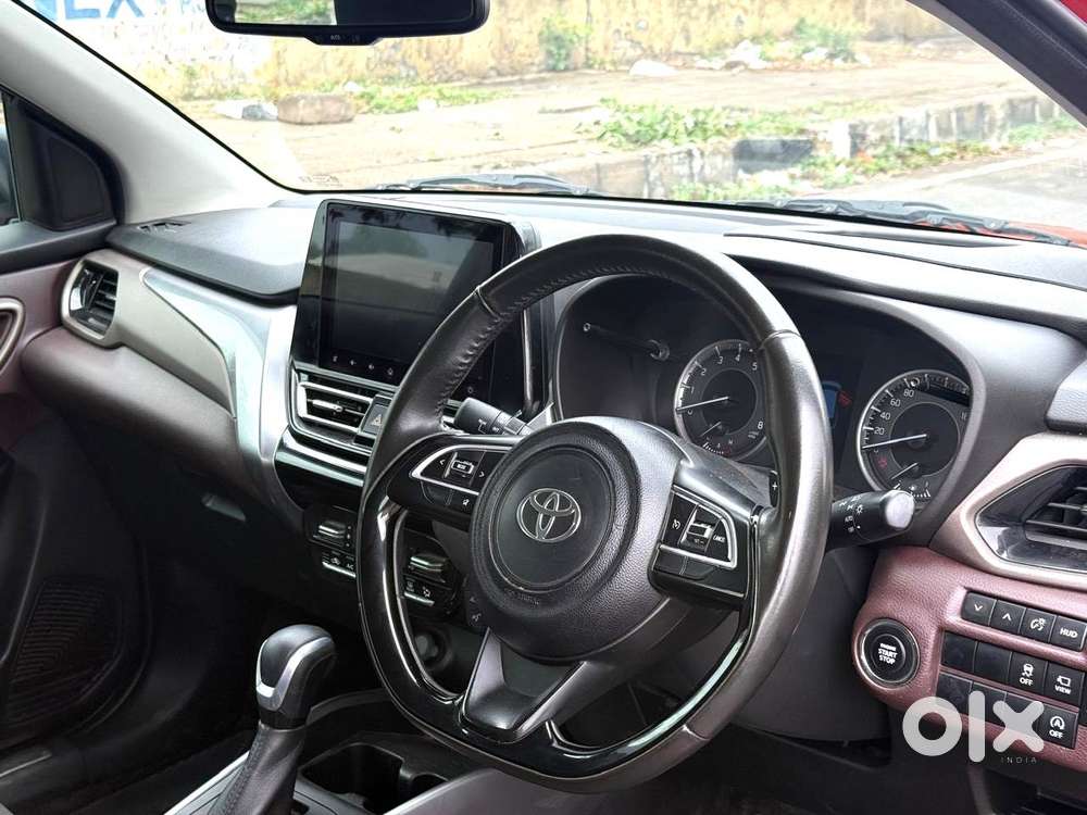 Toyota Urban Cruiser Taisor V 1.0 Petrol At, 2024, Petrol