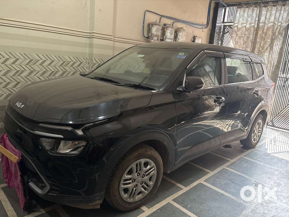 Kia Carens Petrol Manual 2025