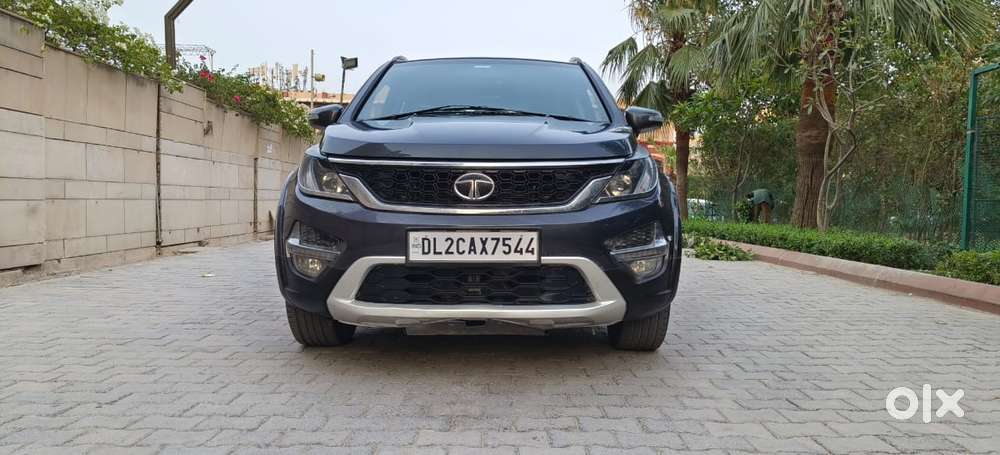 Tata Hexa 2.2 Xta 4x2 6 Str Dual Tone, 2017, Diesel