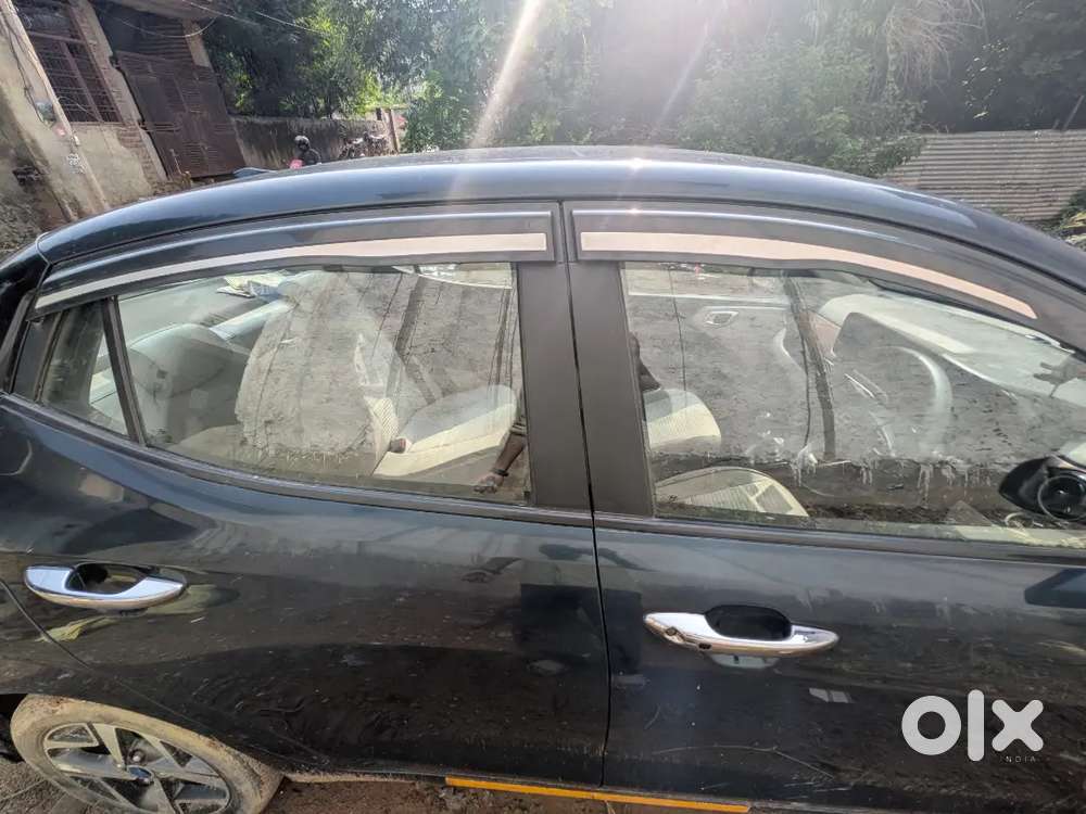 Hyundai Aura Sx Cng 2024 Manual