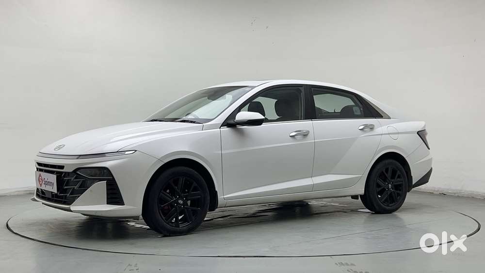 Hyundai Verna 1.5 Sx (o) Turbo Petrol Mt, 2023, Petrol