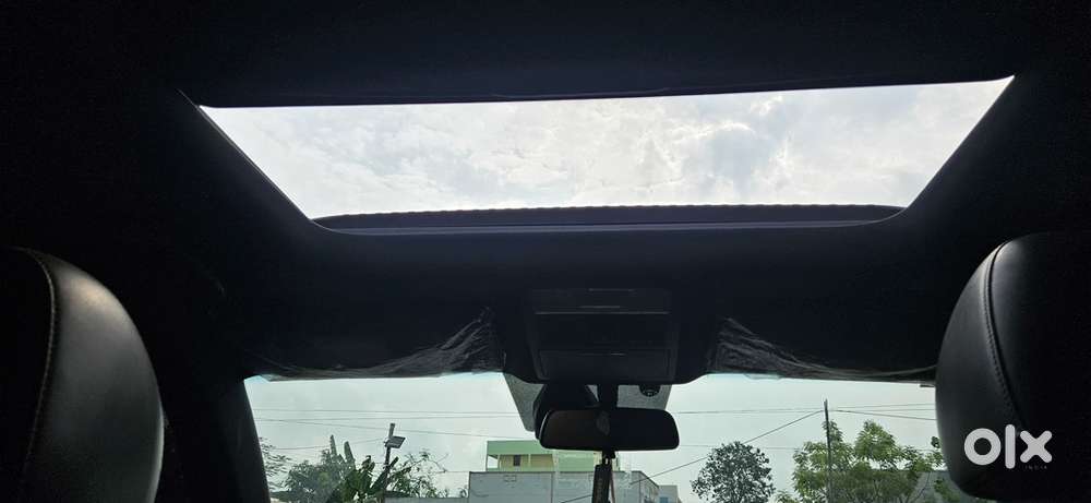 Mahindra Alturas G4 2019 Diesel Well Maintained