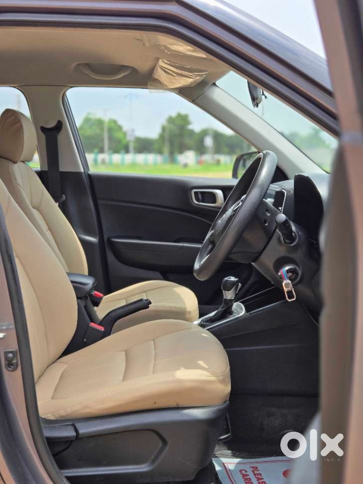 Hyundai Venue S Turbo Dct, 2019, Petrol