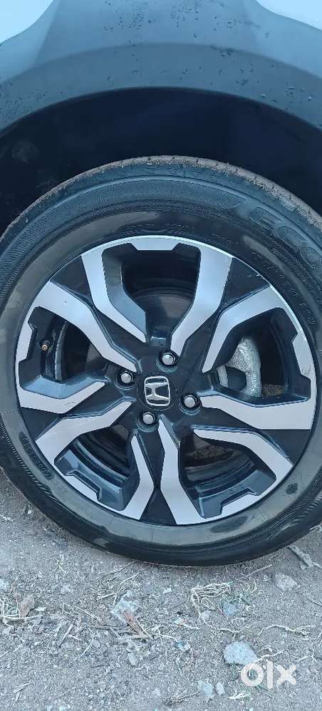 Honda Wrv Top End With Sunroof