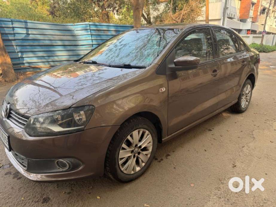 Volkswagen Vento 1.5 Tdi Highline At, 2015