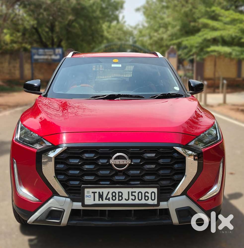 Nissan Magnite N-connecta Mt, 2025, Petrol