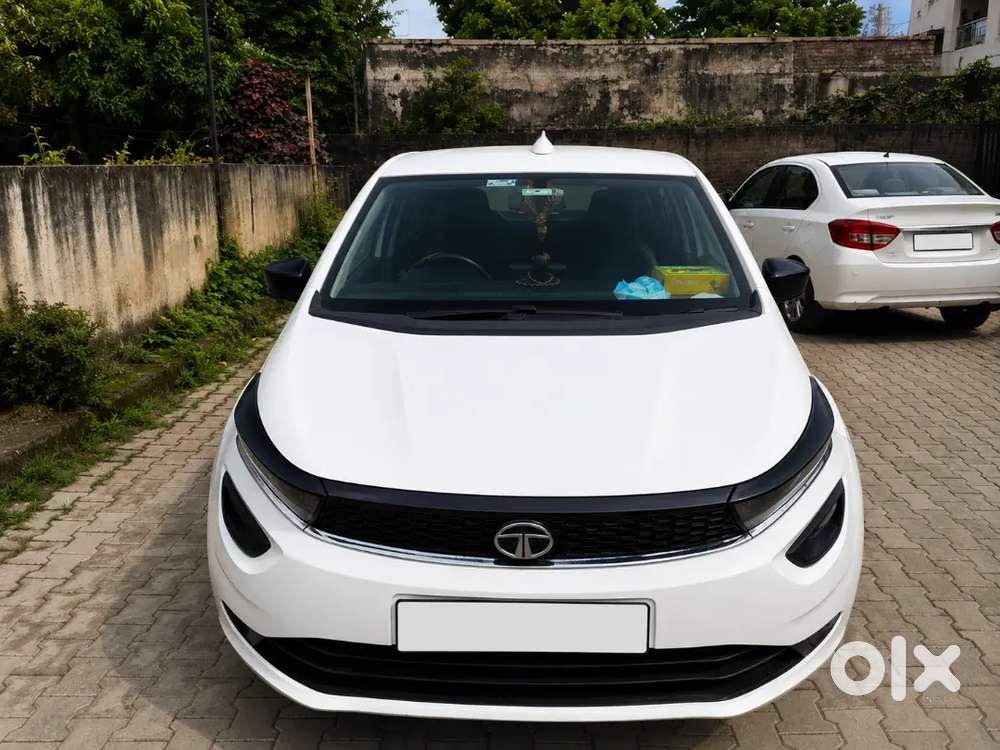 Tata Altroz Xm Plus 2023 Petrol Manual