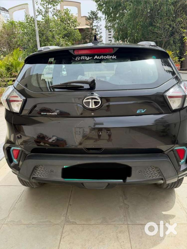 Nexon Ev Dark Edition In Good Condition