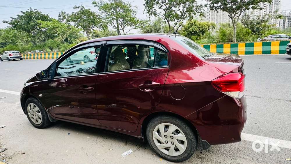 Honda Amaze Petrol 2014