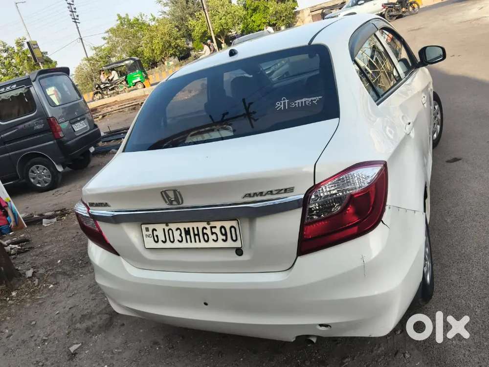 Honda Amaze 2nd Gen 2017 Cng & Hybrids 100000 Km Driven