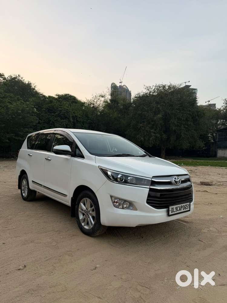 Toyota Innova Crysta 2.7 Vx Mt, 2017, Diesel