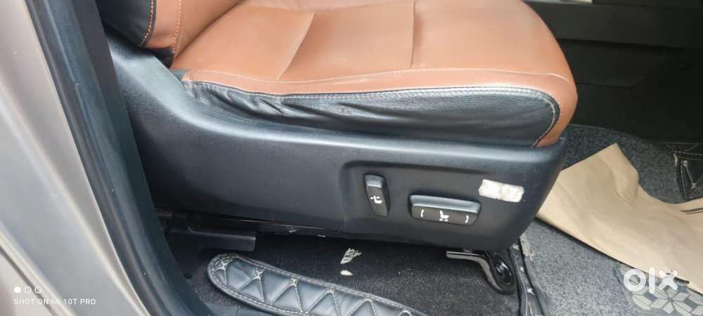 Toyota Innova Crysta 2.8z Automatic, 2017, Diesel