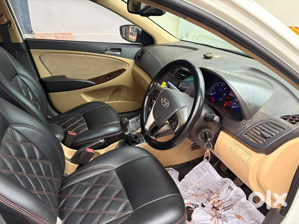 Hyundai Fluidic Verna 2014