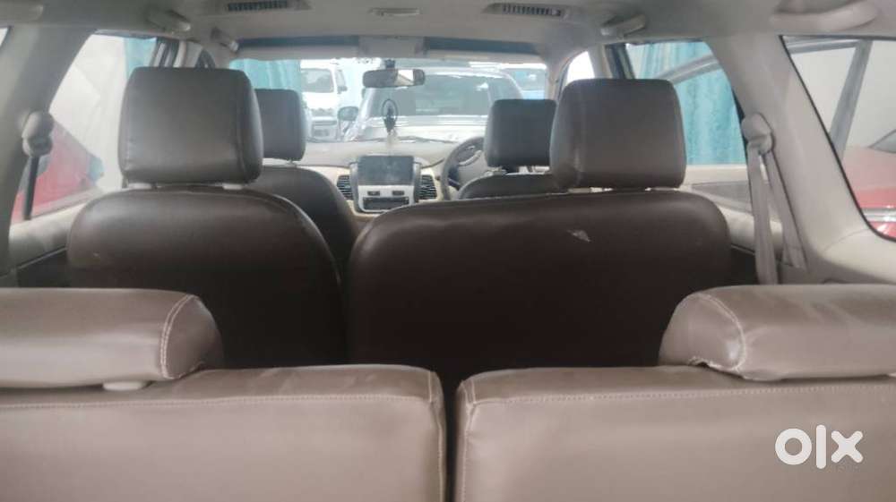 Toyota Innova 2.5 E 7 Str, 2011, Diesel
