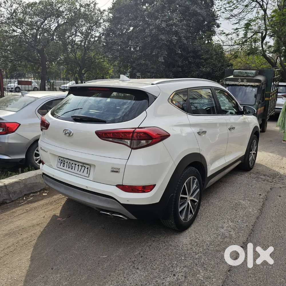 Hyundai Tucson 2017/18 4x4 Model With Esp Traction Control 28.5 Lacs