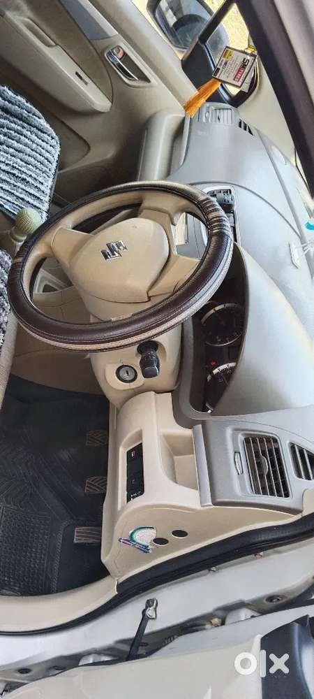 Maruti Suzuki Ertiga 2015 Petrol 95000 Km Driven