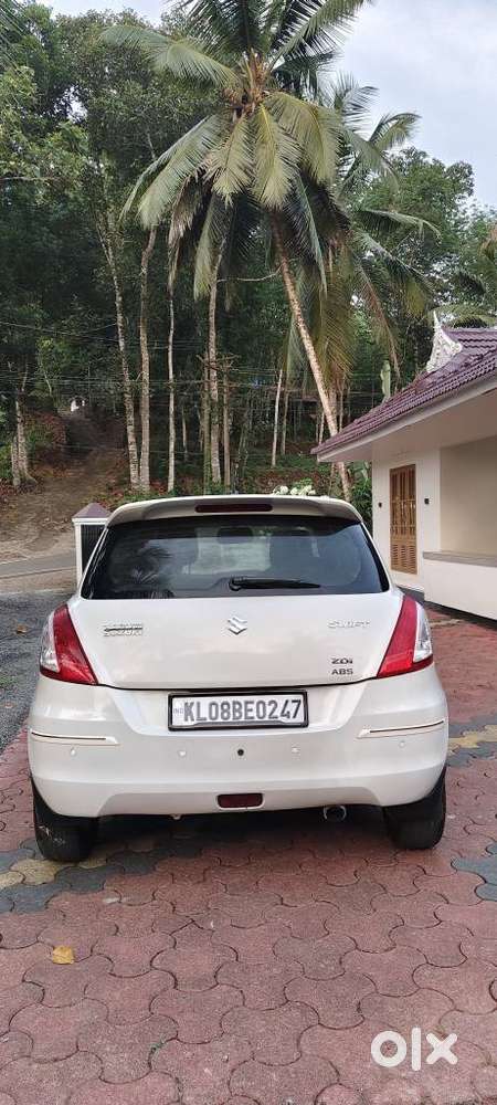 Maruti Suzuki Swift Ddis Zdi Plus, 2014, Diesel