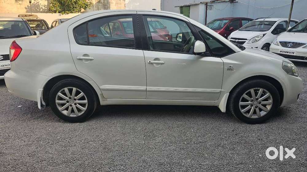 Maruti Suzuki Sx4 Zdi Leather, 2012, Diesel