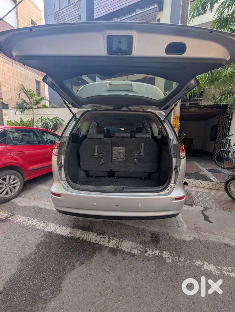 Toyota Previa Base, 2022, Petrol