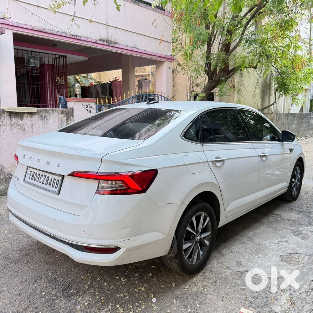 Skoda Slavia Petrol 2022