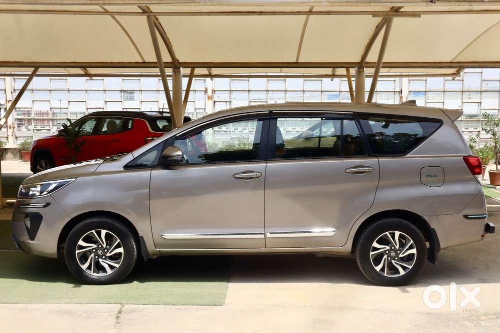 Toyota Innova Crysta [2020-ongoing] 2.7 Gx Mt 7 Str, 2022, Petrol