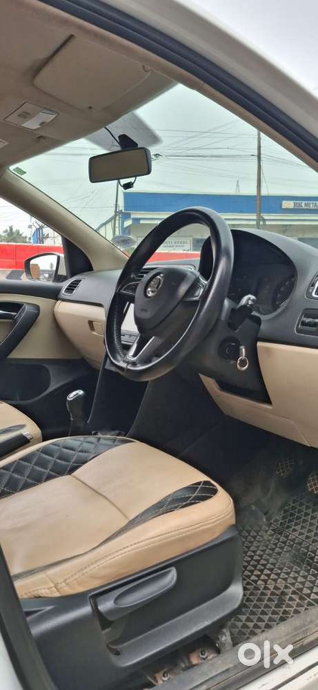 Skoda Rapid 2011-2013 1.6 Mpi Ambition, 2020, Petrol