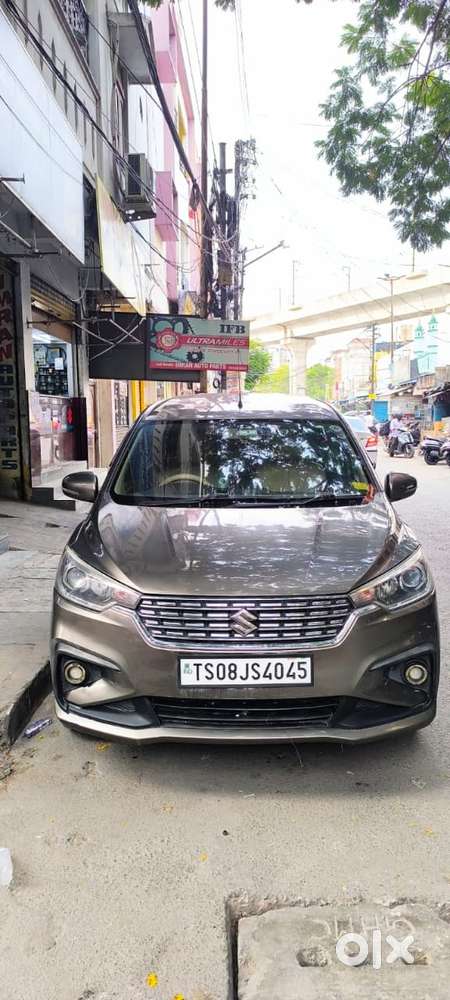 Maruti Suzuki Ertiga 1.4 Vxi Cng Anniversary Edition, 2021, Cng & Hy..