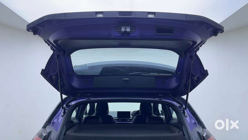 Tata Nexon Fearless Plus S Purple 1.2 Revotron Petrol 7dca Dual Tone..