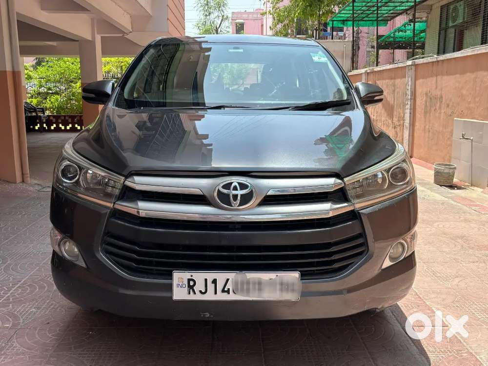 Toyota Innova Crysta 2.4v Diesel 2016  Single Owner  Rj14 Registered