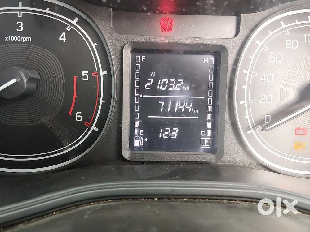 Maruti Suzuki Brezza Vdi 2017