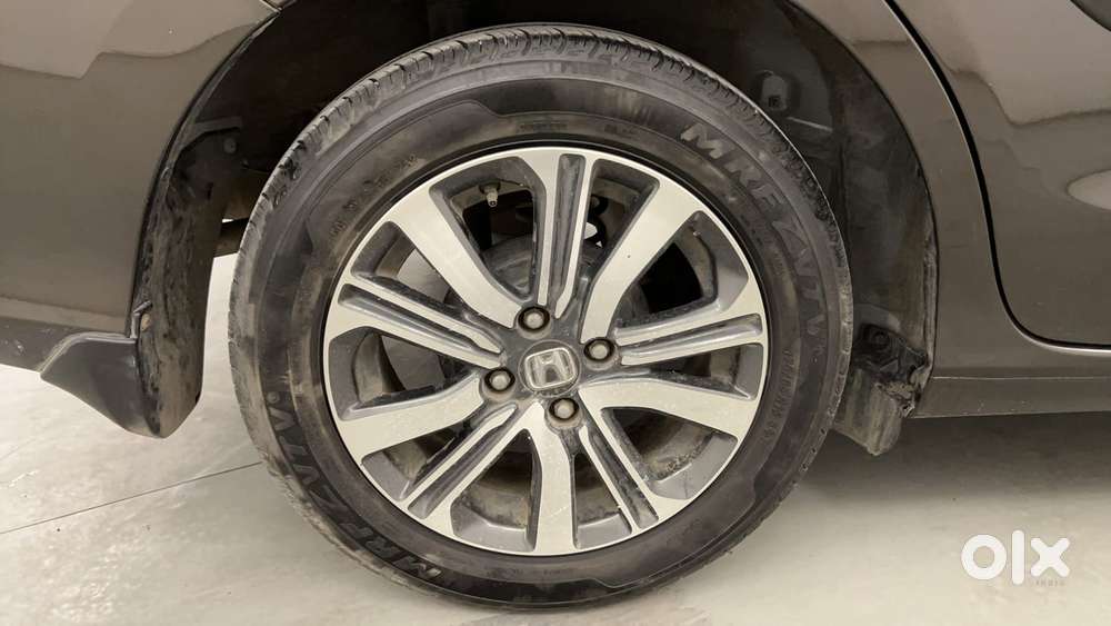 Honda Amaze Vx 1.2 Petrol Cvt, 2022, Petrol