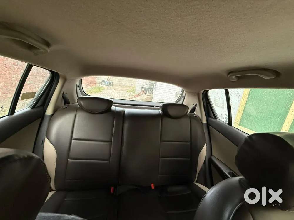 Hyundai I20 Petrol Manual 2011