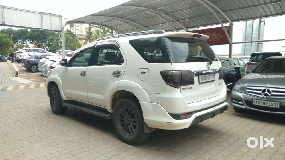 Toyota Fortuner 3.0 4x2 Automatic, 2015, Diesel