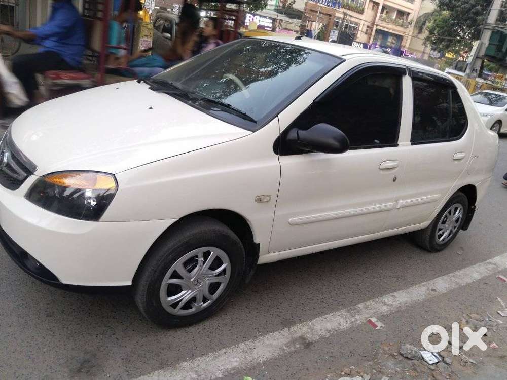 Tata Indigo Ecs Ecs Lx Cr4 Bs-iv, 2013, Diesel