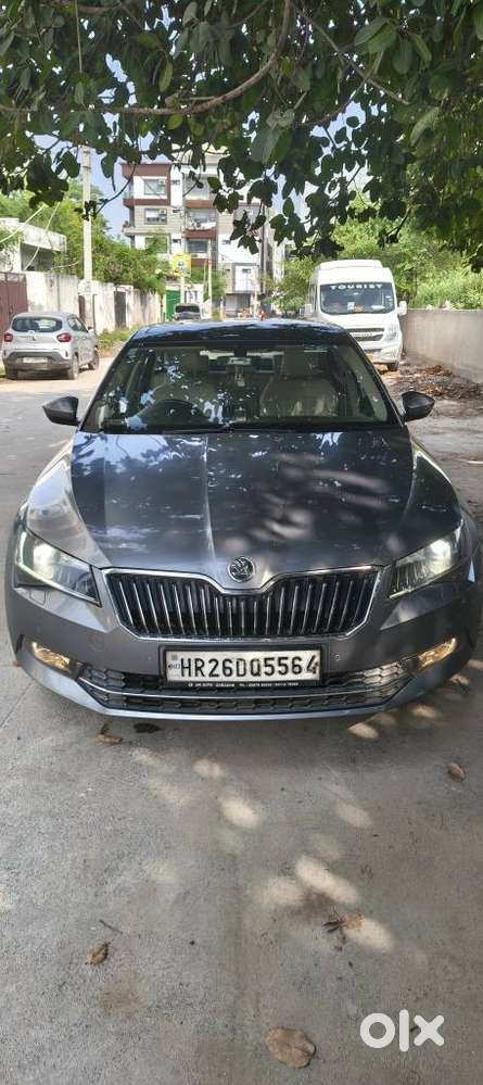 Skoda Superb Lk 1.8 Tsi At, 2018, Petrol