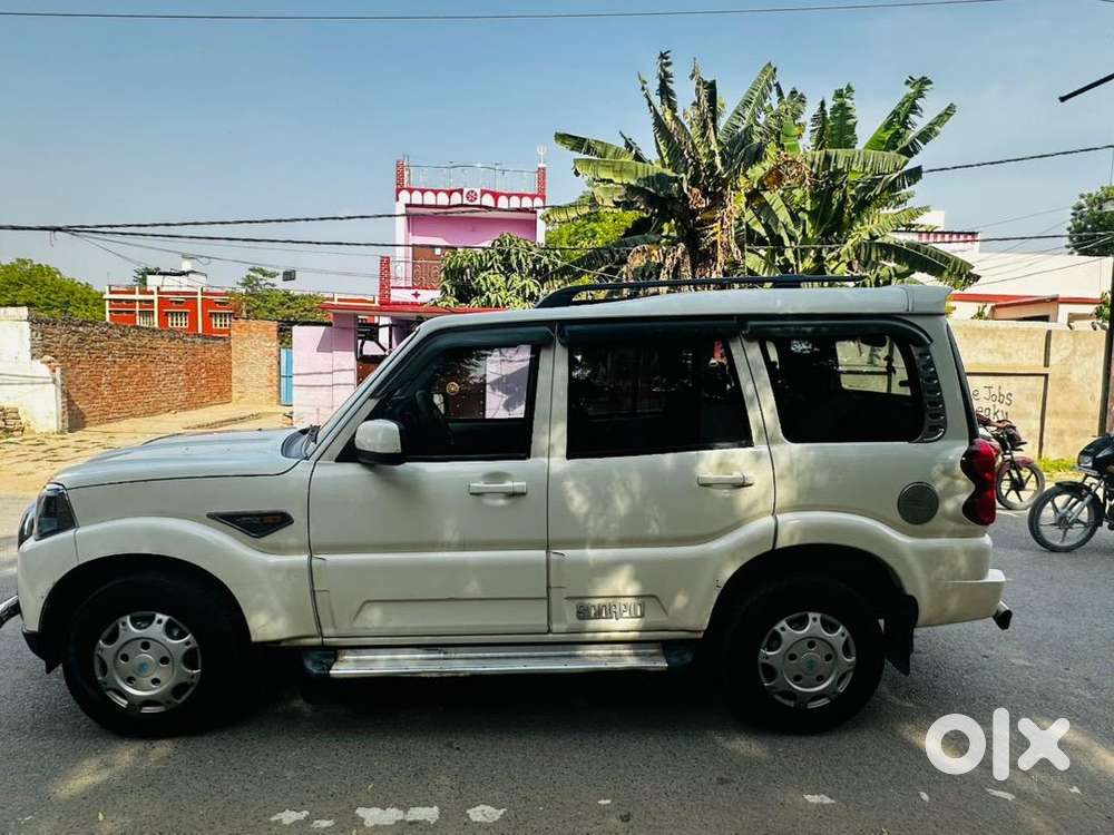 Mahindra Scorpio 2017 Diesel Well Maintained